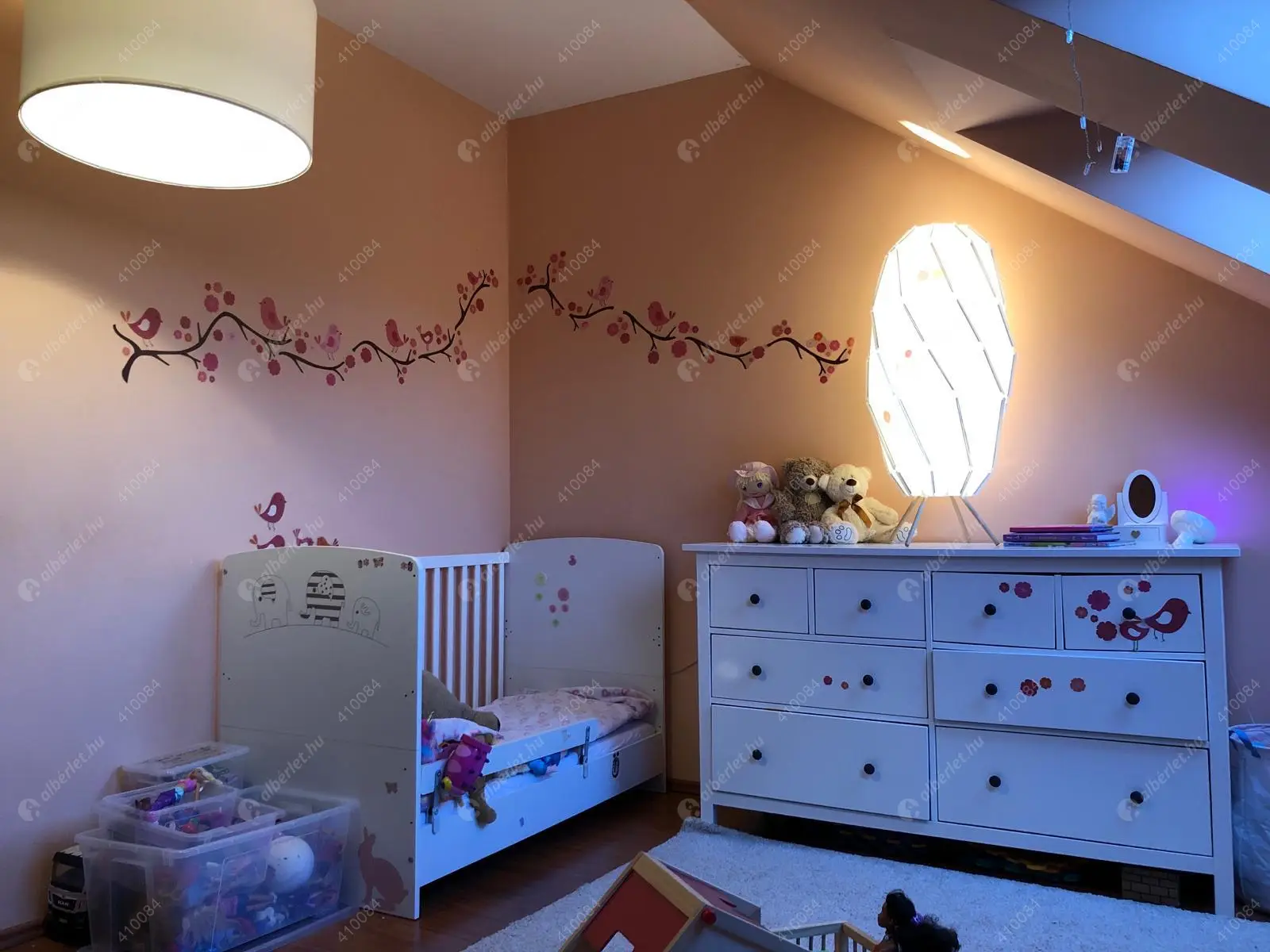 Kiadó albérlet 600000 Ft/hó áron: Budapest, XIV. kerület  Pitvar utca. Mérete: 180 nm, 4 szobás | Alberlet.hu - 6556382