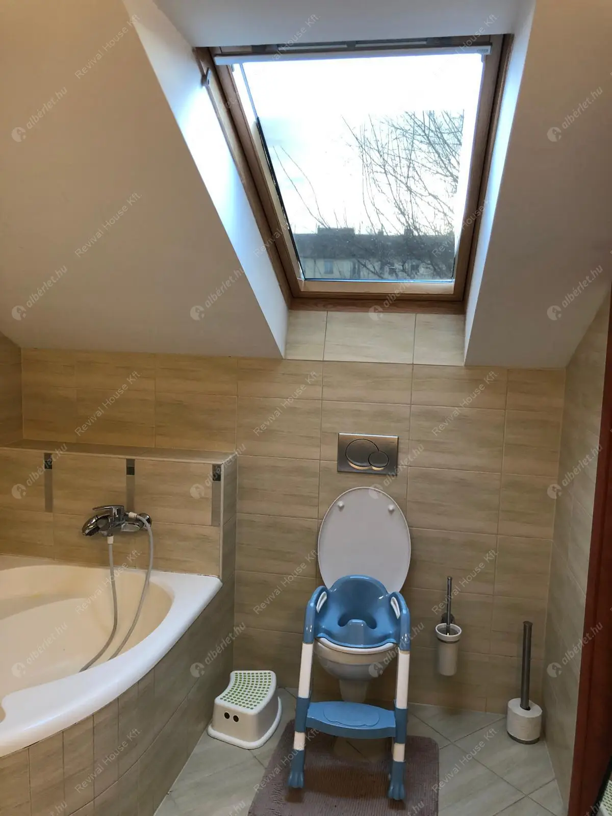 Kiadó albérlet 600000 Ft/hó áron: Budapest, XIV. kerület  Pitvar utca. Mérete: 180 nm, 4 szobás | Alberlet.hu - 6505636