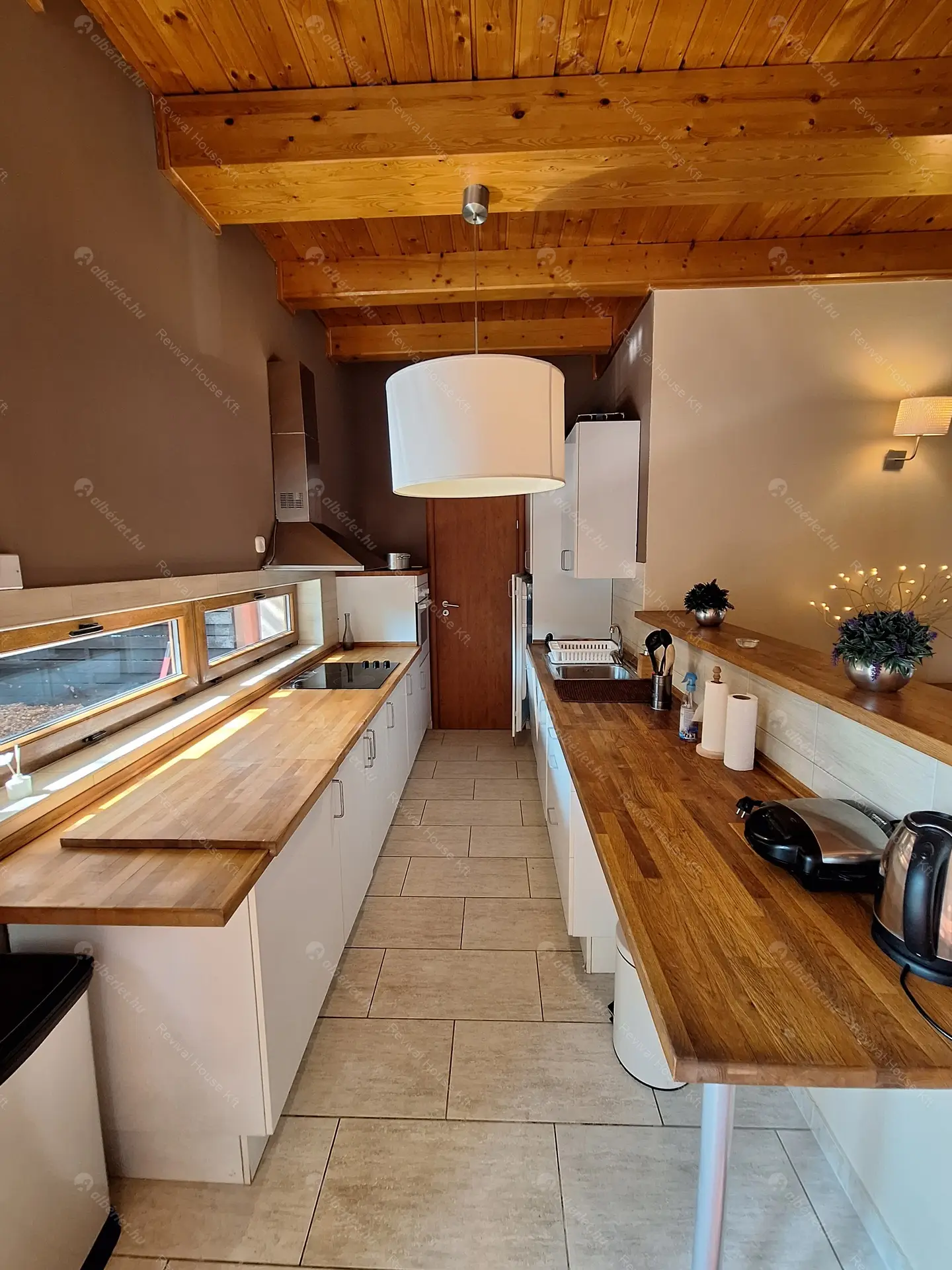 Kiadó albérlet 600000 Ft/hó áron: Budapest, XIV. kerület  Pitvar utca. Mérete: 180 nm, 4 szobás | Alberlet.hu - 6541531