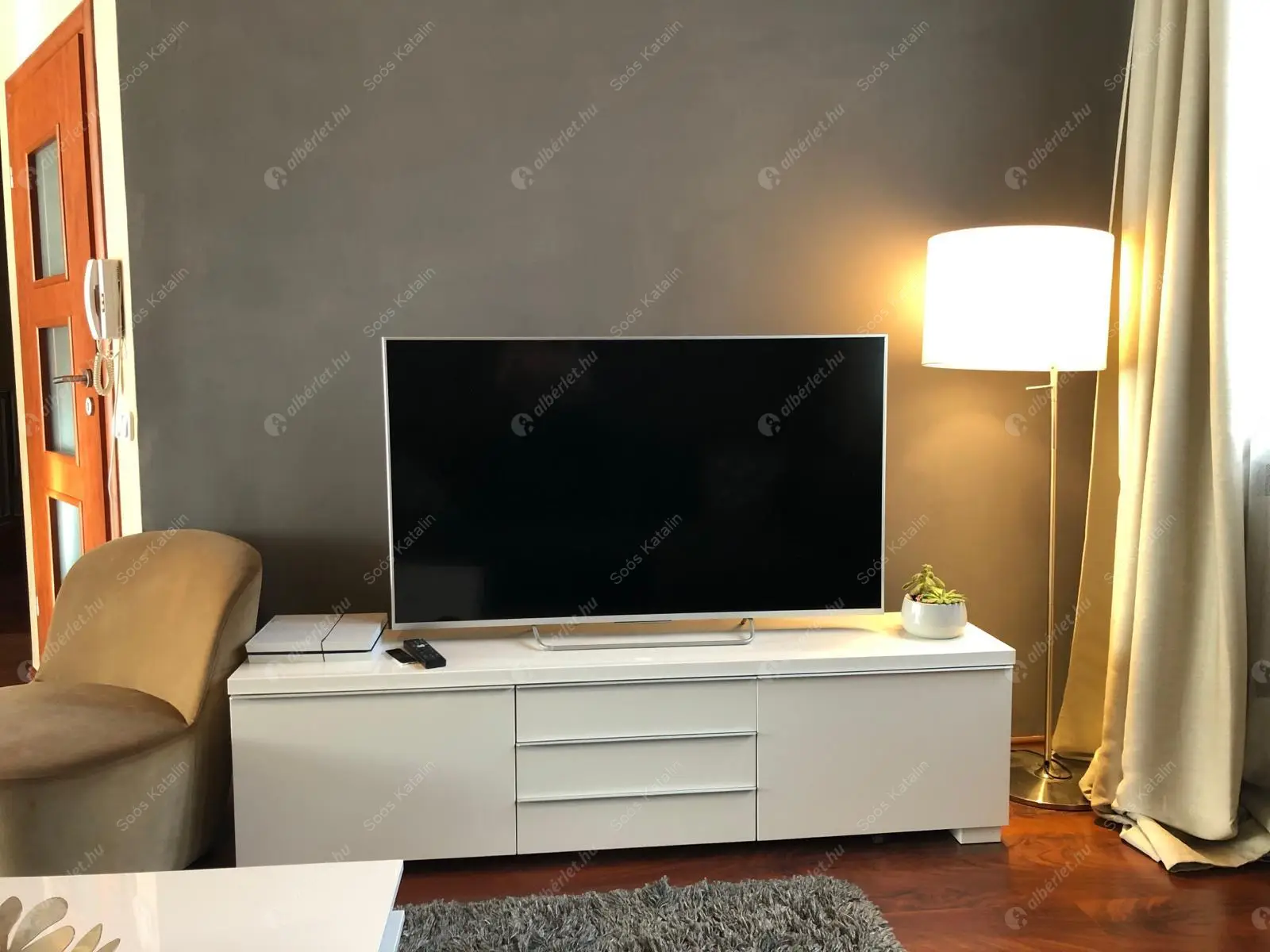 Kiadó albérlet 600000 Ft/hó áron: Budapest, XIV. kerület  Pitvar utca. Mérete: 180 nm, 4 szobás | Alberlet.hu - 6579099