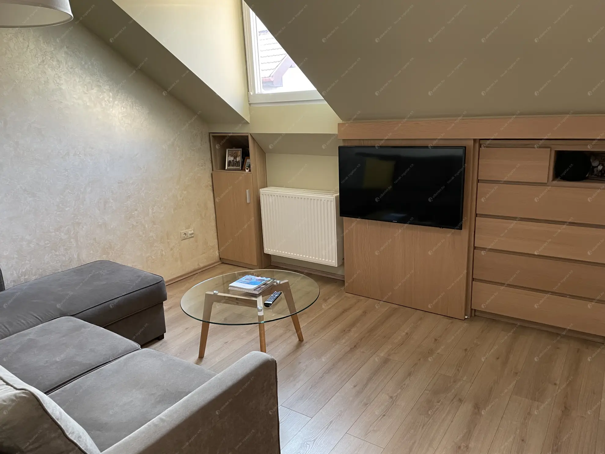 Kiadó albérlet 385000 Ft/hó áron: Budapest, XIV. kerület  Rákos tér. Mérete: 91 nm, 3 szobás | Alberlet.hu - 6574309