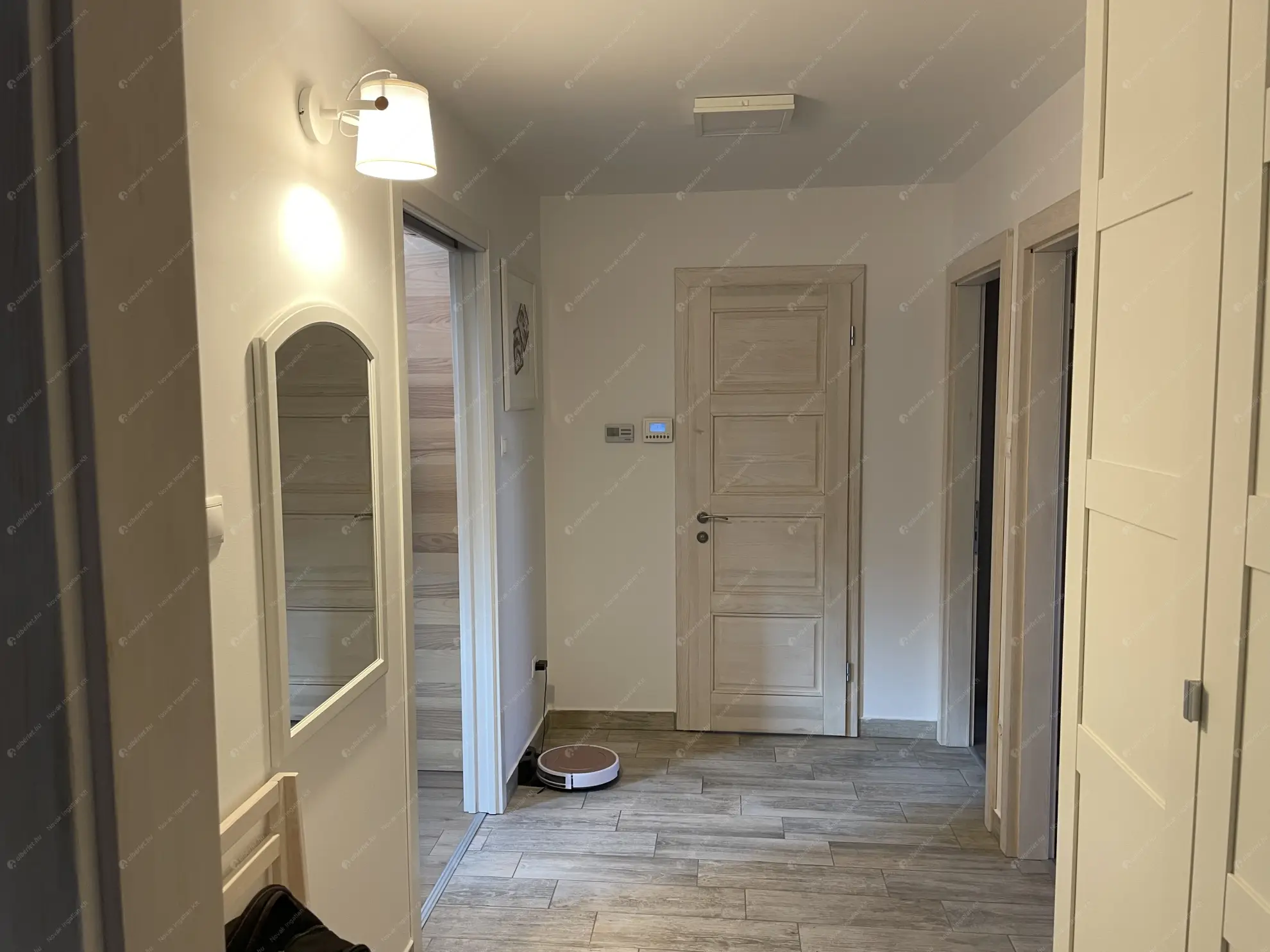 Kiadó albérlet 385000 Ft/hó áron: Budapest, XIV. kerület  Rákos tér. Mérete: 91 nm, 3 szobás | Alberlet.hu - 6574316