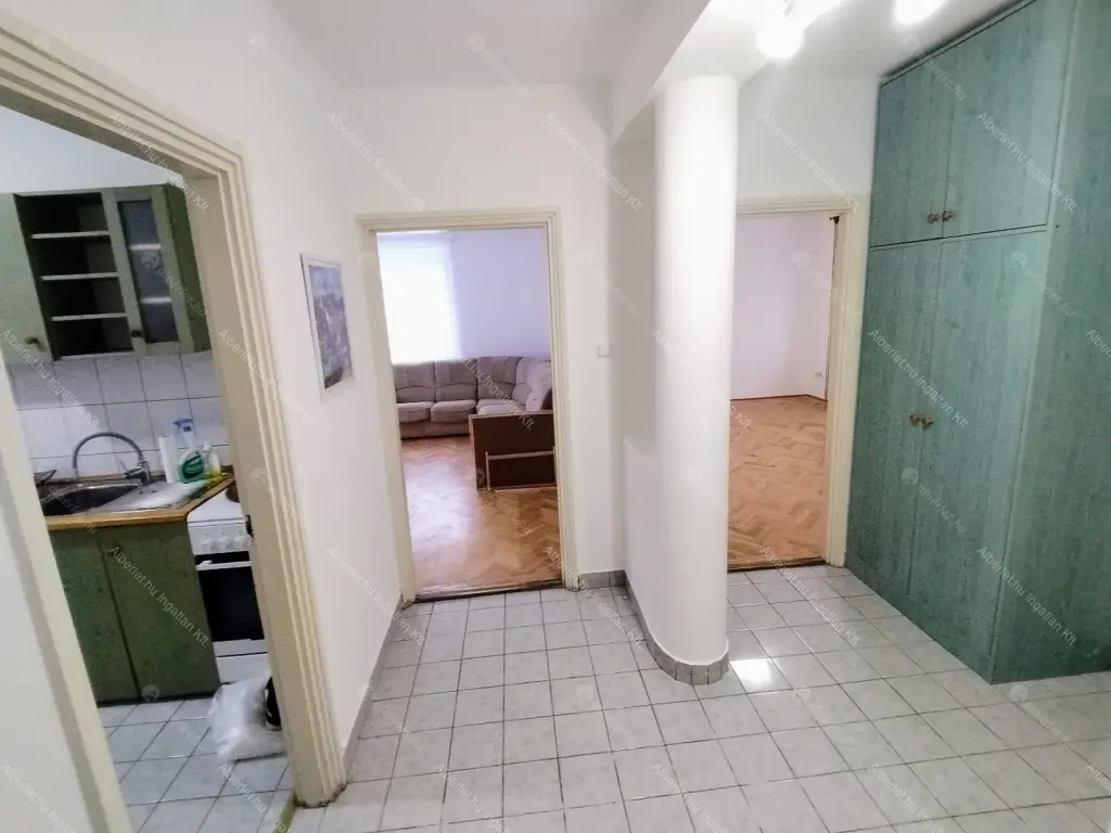 Kiadó albérlet 279000 Ft/hó áron: Budapest, XIV. kerület  Ráskay Lea utca. Mérete: 69 nm, 2 szobás | Alberlet.hu - 6640802