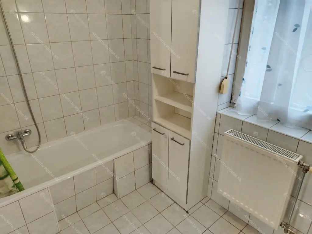 Kiadó albérlet 279000 Ft/hó áron: Budapest, XIV. kerület  Ráskay Lea utca. Mérete: 69 nm, 2 szobás | Alberlet.hu - 6640810