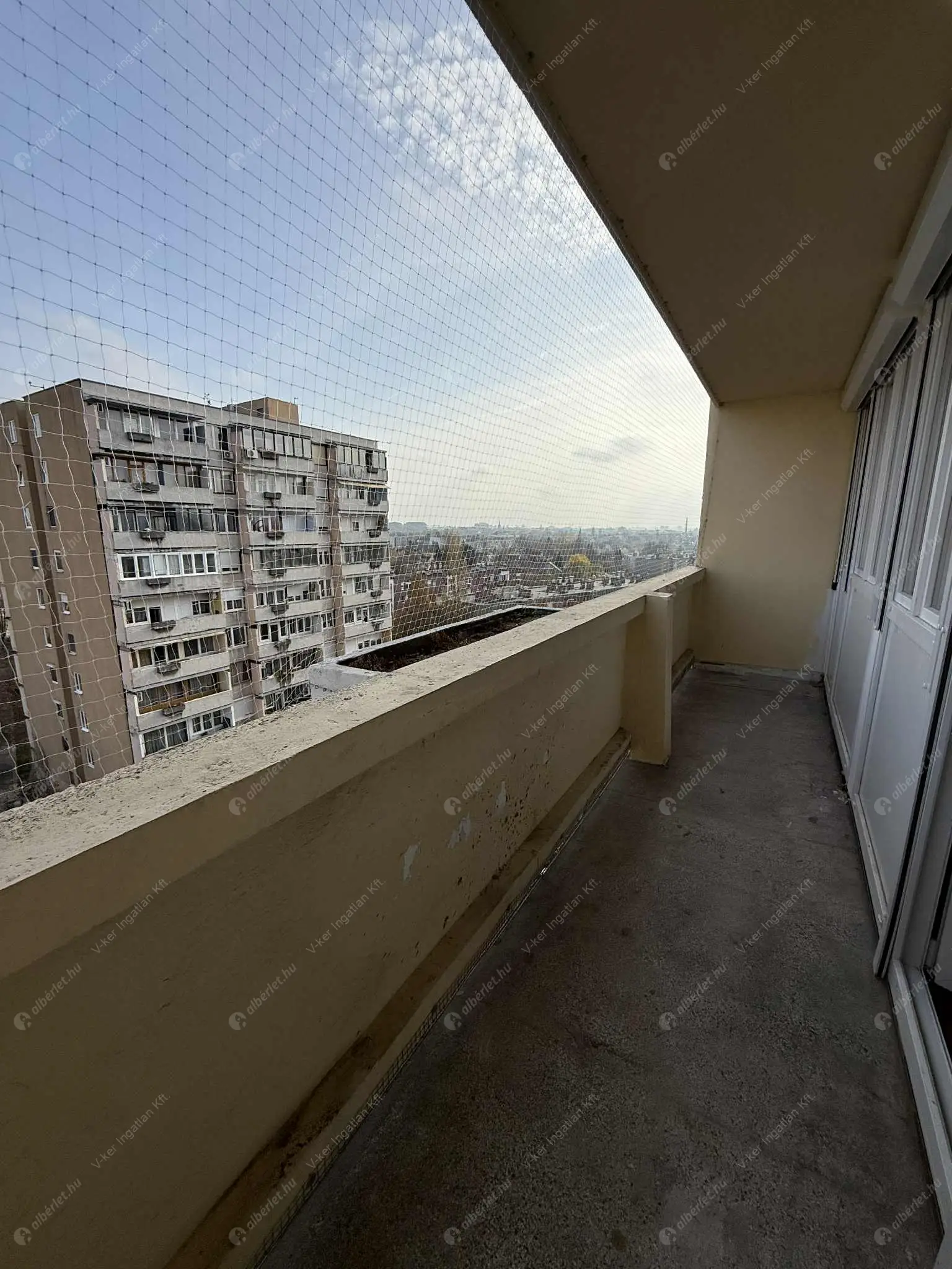 Kiadó albérlet 290000 Ft/hó áron: Budapest, XIV. kerület  Róna park. Mérete: 67 nm, 3 szobás | Alberlet.hu - 6598422