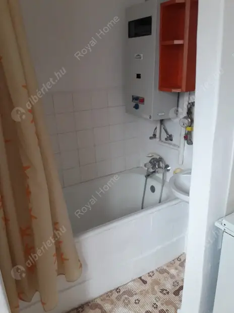 Kiadó albérlet 160000 Ft/hó áron: Budapest, XIV. kerület  Róna utca. Mérete: 37 nm, 1 szobás | Alberlet.hu - 5151373