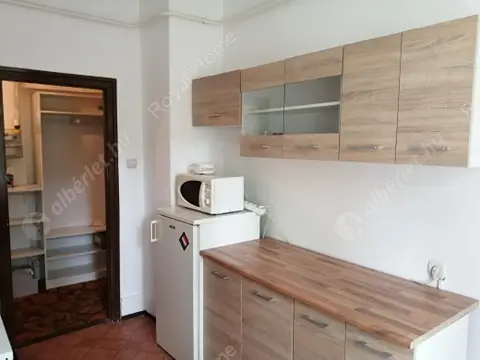 Kiadó albérlet 160000 Ft/hó áron: Budapest, XIV. kerület  Róna utca. Mérete: 37 nm, 1 szobás | Alberlet.hu - 5151382