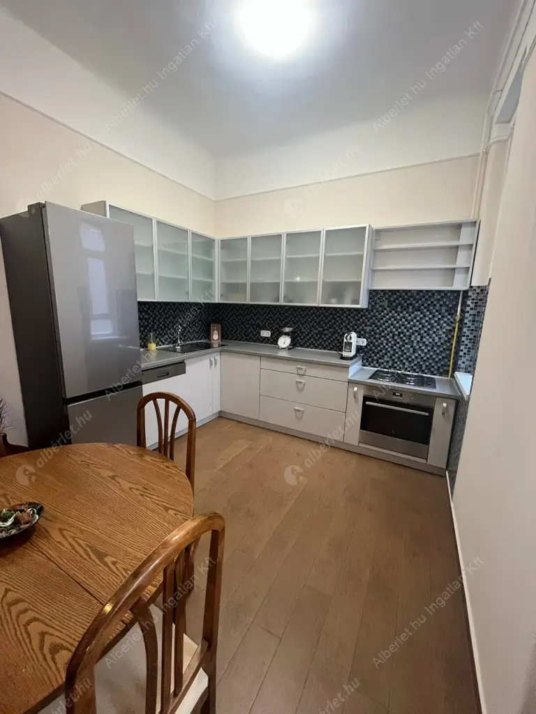 Kiadó albérlet 380000 Ft/hó áron: Budapest, XIV. kerület  Semsey Andor utca. Mérete: 82 nm, 3 szobás | Alberlet.hu - 6613816