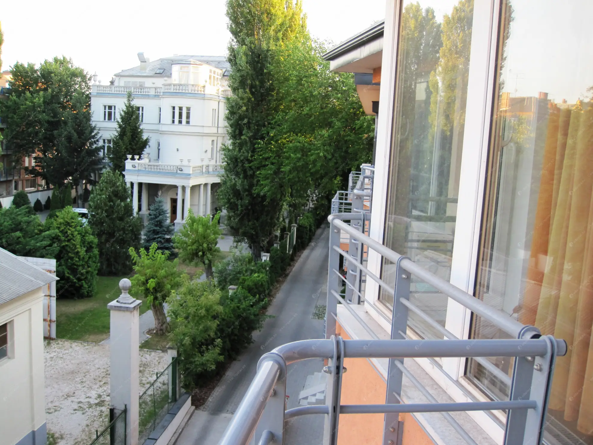 Kiadó albérlet 230000 Ft/hó áron: Budapest, XIV. kerület  Stefánia út. Mérete: 40 nm, 2 szobás | Alberlet.hu - 6622860