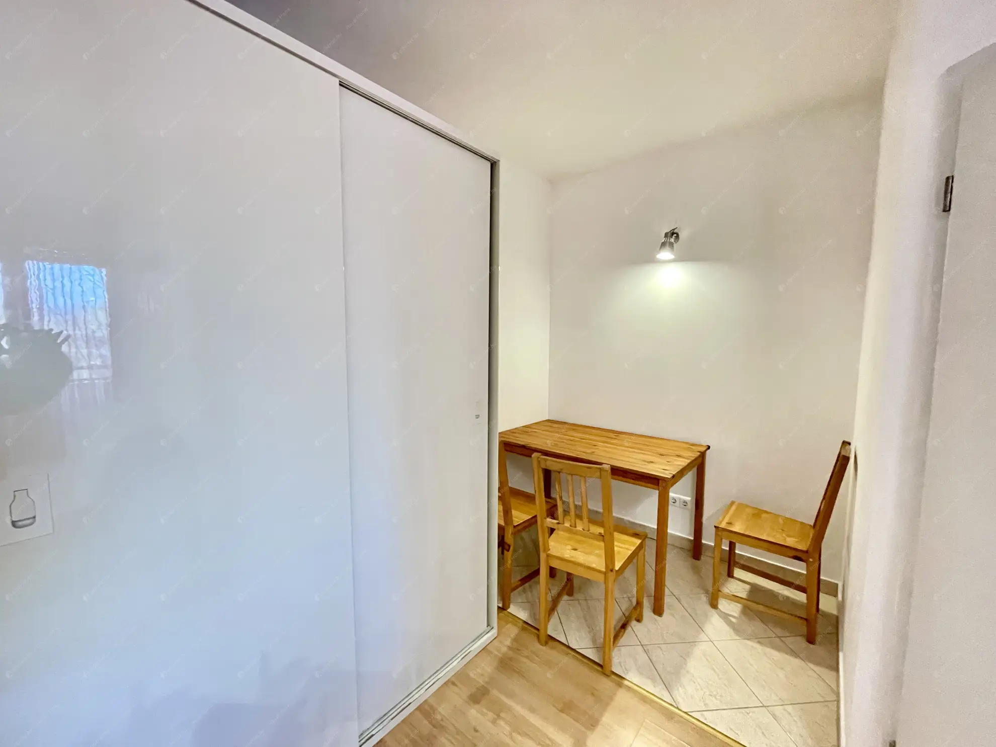 Kiadó albérlet 199000 Ft/hó áron: Budapest, XIV. kerület  Szőnyi út. Mérete: 35 nm, 1 szobás | Alberlet.hu - 6573424