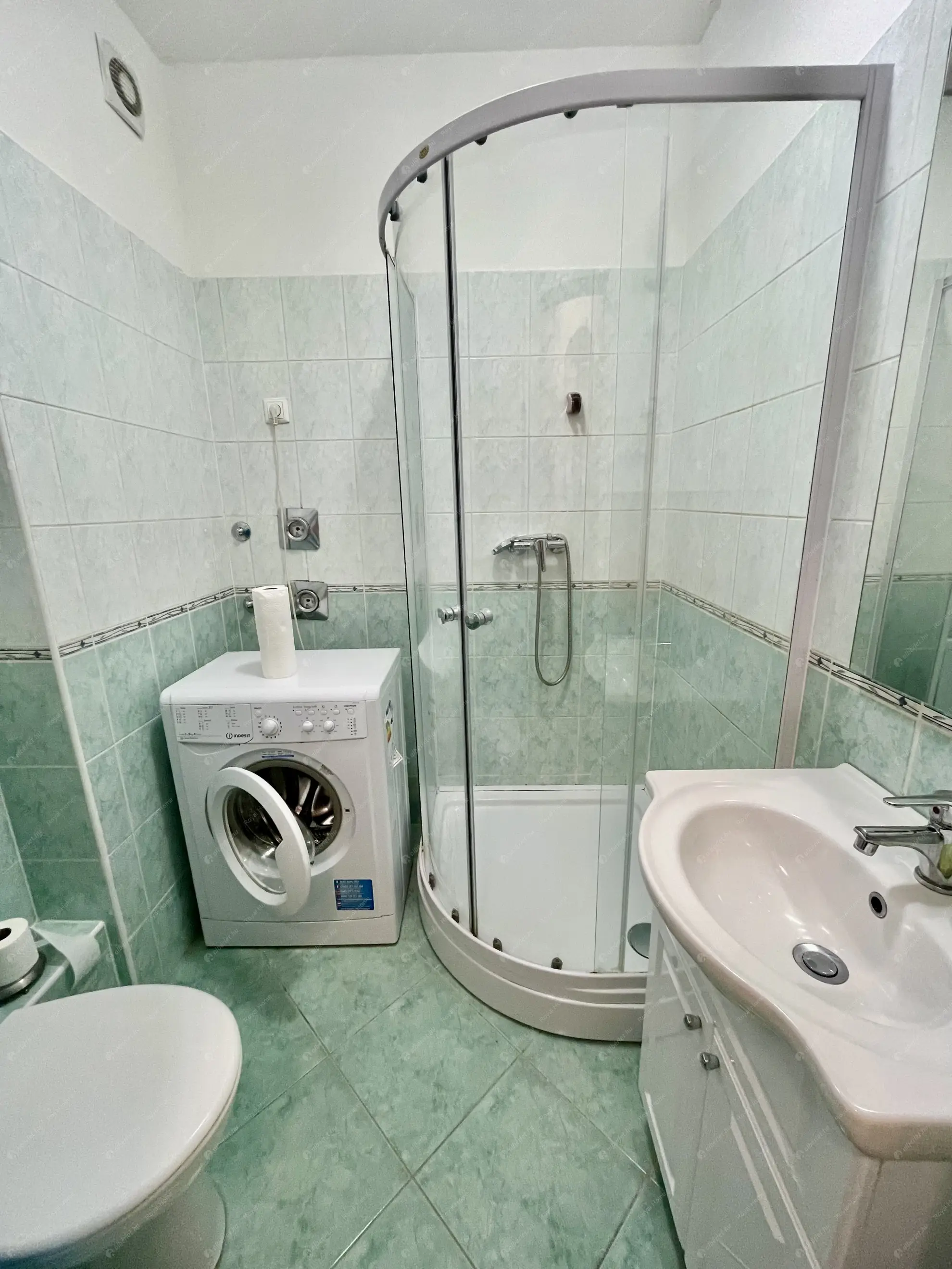 Kiadó albérlet 199000 Ft/hó áron: Budapest, XIV. kerület  Szőnyi út. Mérete: 35 nm, 1 szobás | Alberlet.hu - 6573427