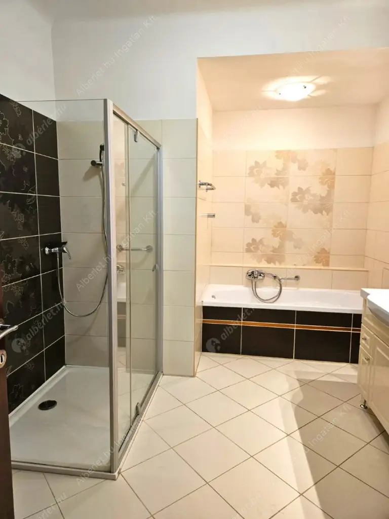 Kiadó albérlet 550000 Ft/hó áron: Budapest, XIV. kerület  Szugló utca. Mérete: 103 nm, 4 szobás | Alberlet.hu - 6571264