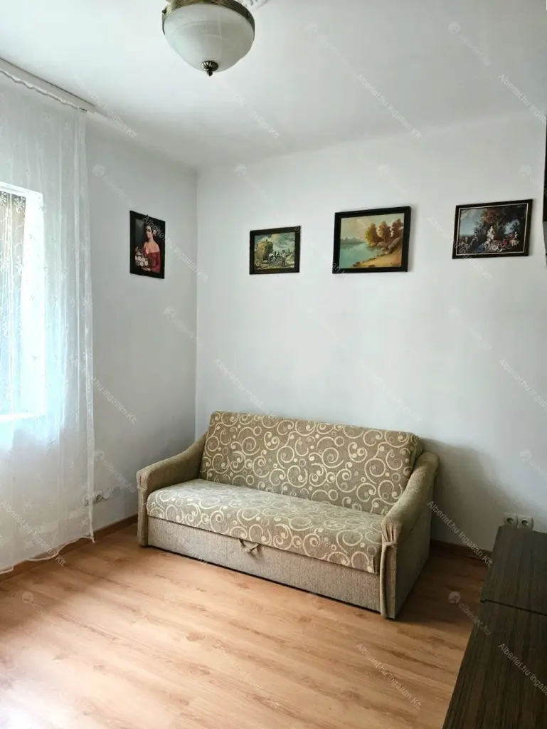 Kiadó albérlet 450000 Ft/hó áron: Budapest, XIV. kerület  Szugló utca. Mérete: 103 nm, 4 szobás | Alberlet.hu - 6663293