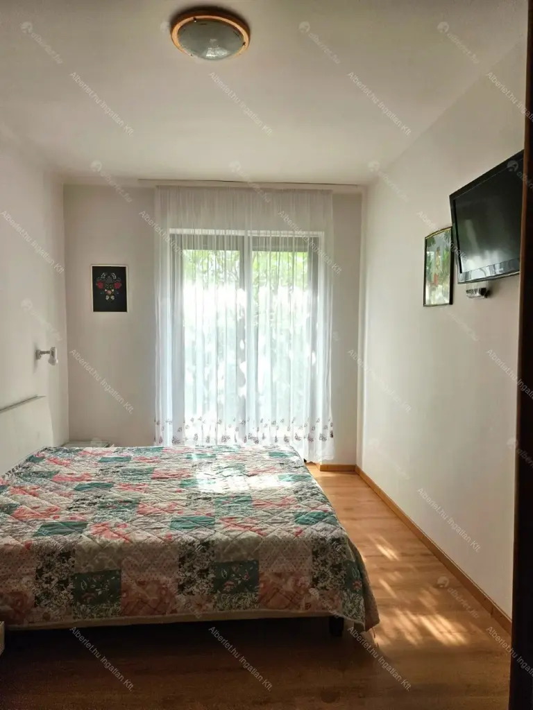 Kiadó albérlet 450000 Ft/hó áron: Budapest, XIV. kerület  Szugló utca. Mérete: 103 nm, 4 szobás | Alberlet.hu - 6663294