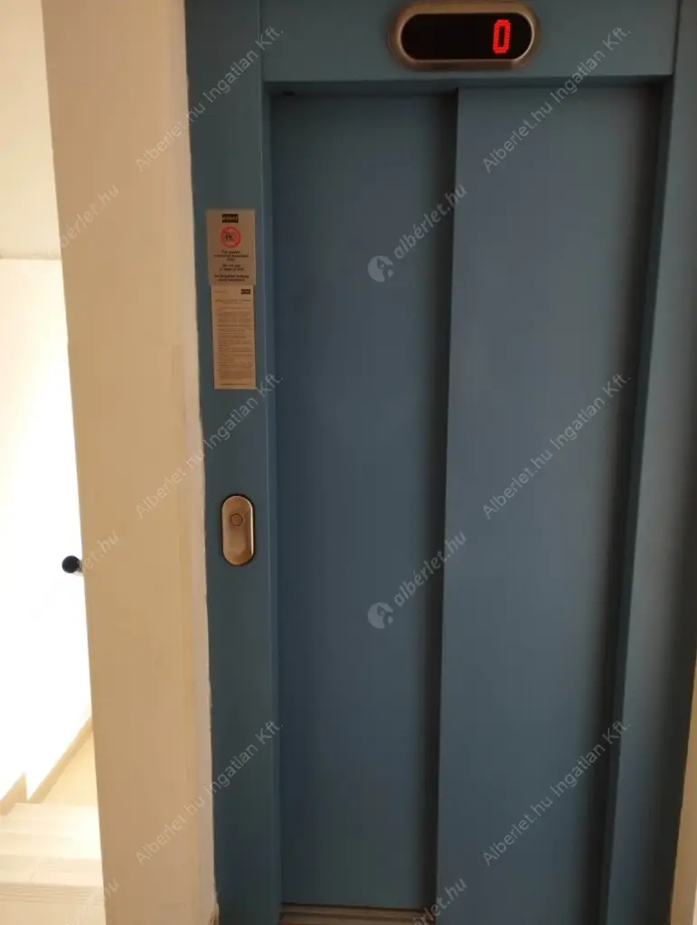 Kiadó albérlet 240000 Ft/hó áron: Budapest, XIV. kerület  Szugló utca. Mérete: 53 nm, 2 szobás | Alberlet.hu - 6612649