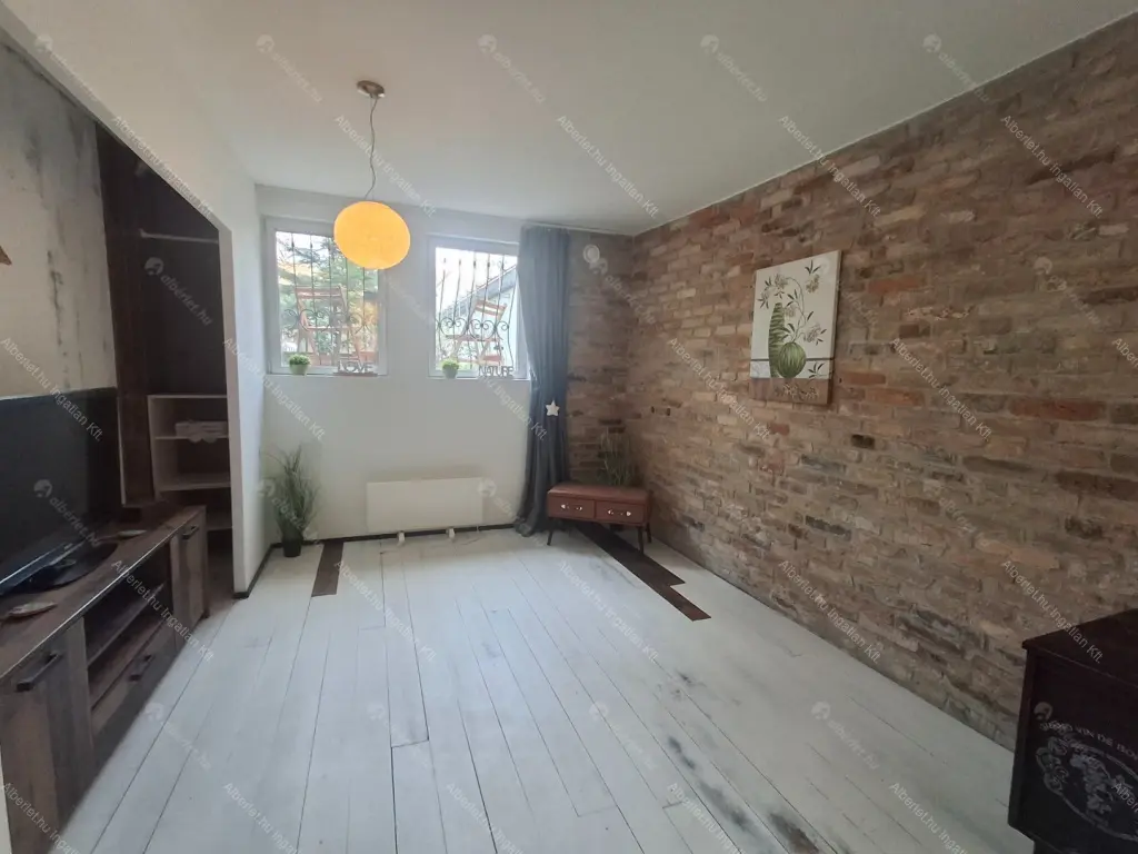 Kiadó albérlet 220000 Ft/hó áron: Budapest, XIV. kerület  Telepes utca. Mérete: 35 nm, 1 szobás | Alberlet.hu - 6677805