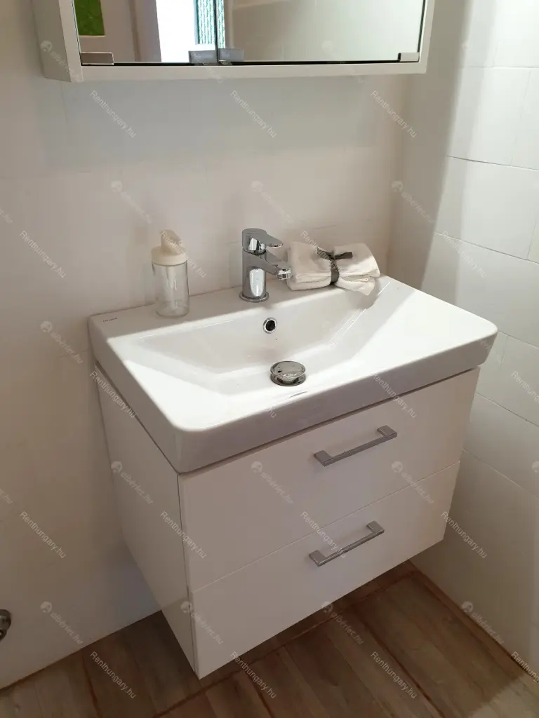 Kiadó albérlet 175000 Ft/hó áron: Budapest, XIV. kerület  Telepes utca. Mérete: 36 nm, 2 szobás | Alberlet.hu - 5983833