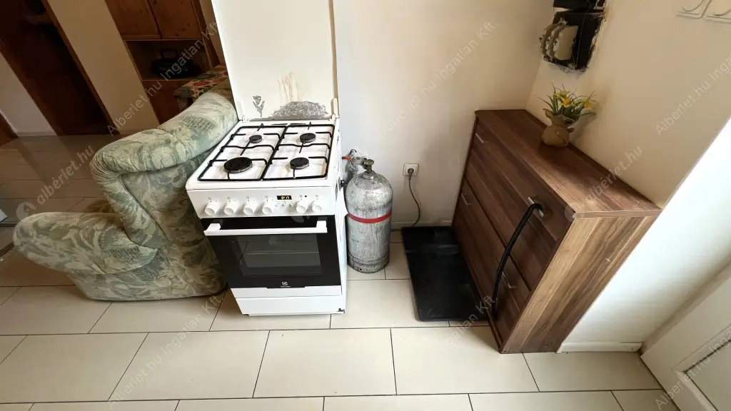 Kiadó albérlet 250000 Ft/hó áron: Budapest, XIV. kerület  Telepes utca. Mérete: 64 nm, 3 szobás | Alberlet.hu - 6562718