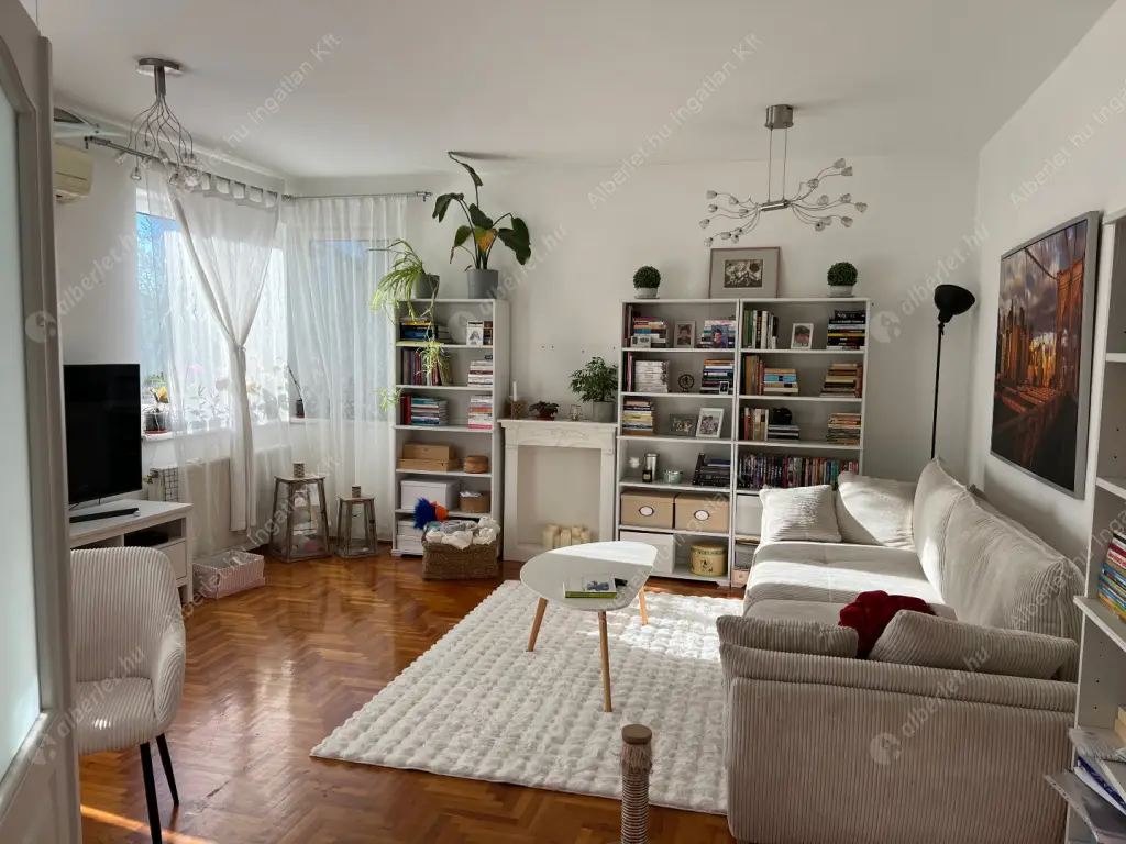 Kiadó albérlet 300000 Ft/hó áron: Budapest, XIV. kerület  Telepes utca. Mérete: 68 nm, 1 szobás | Alberlet.hu - 6620815