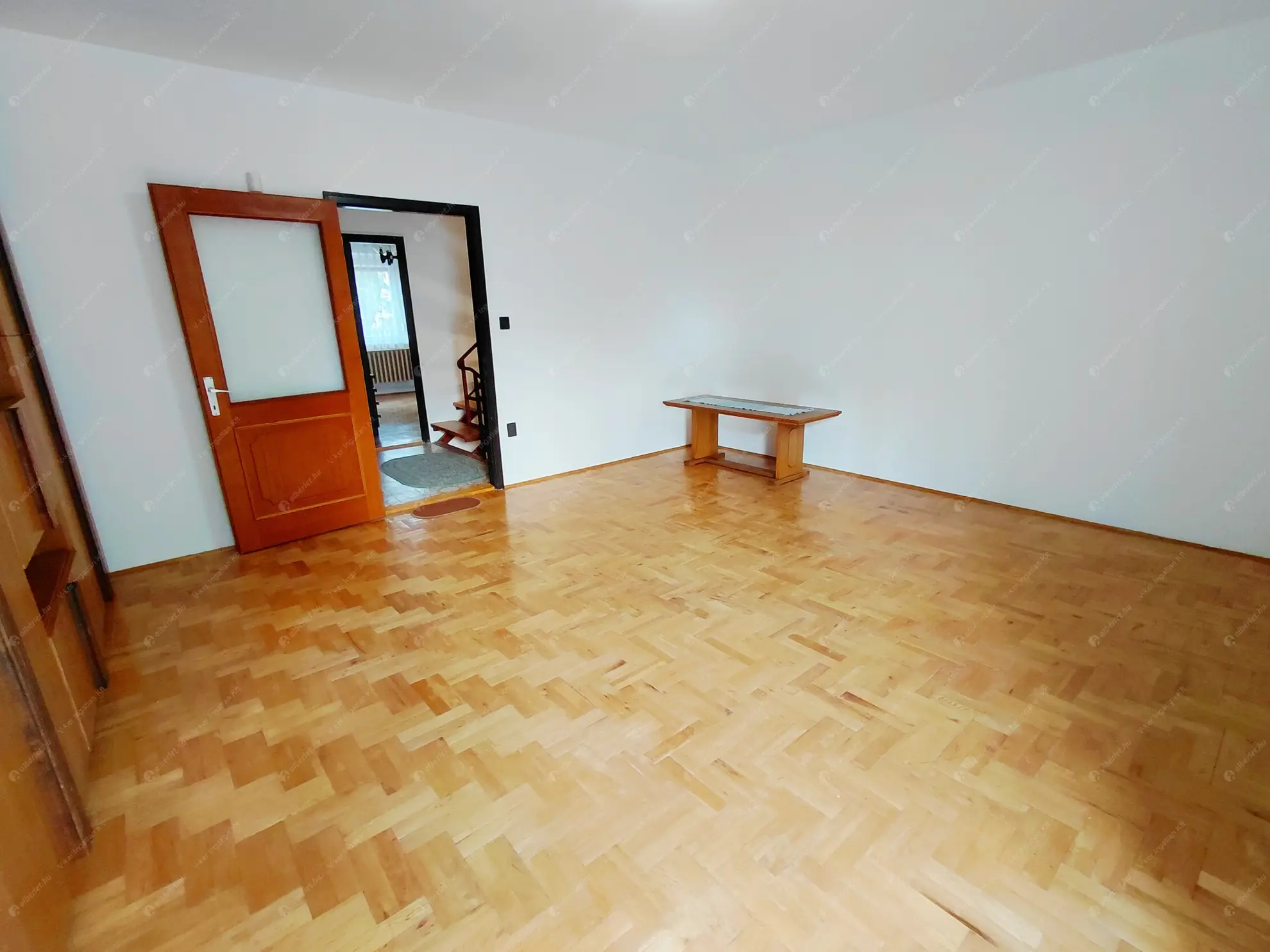 Kiadó albérlet 410000 Ft/hó áron: Budapest, XIV. kerület  Tengerszem utca. Mérete: 170 nm, 4 szobás | Alberlet.hu - 6560977