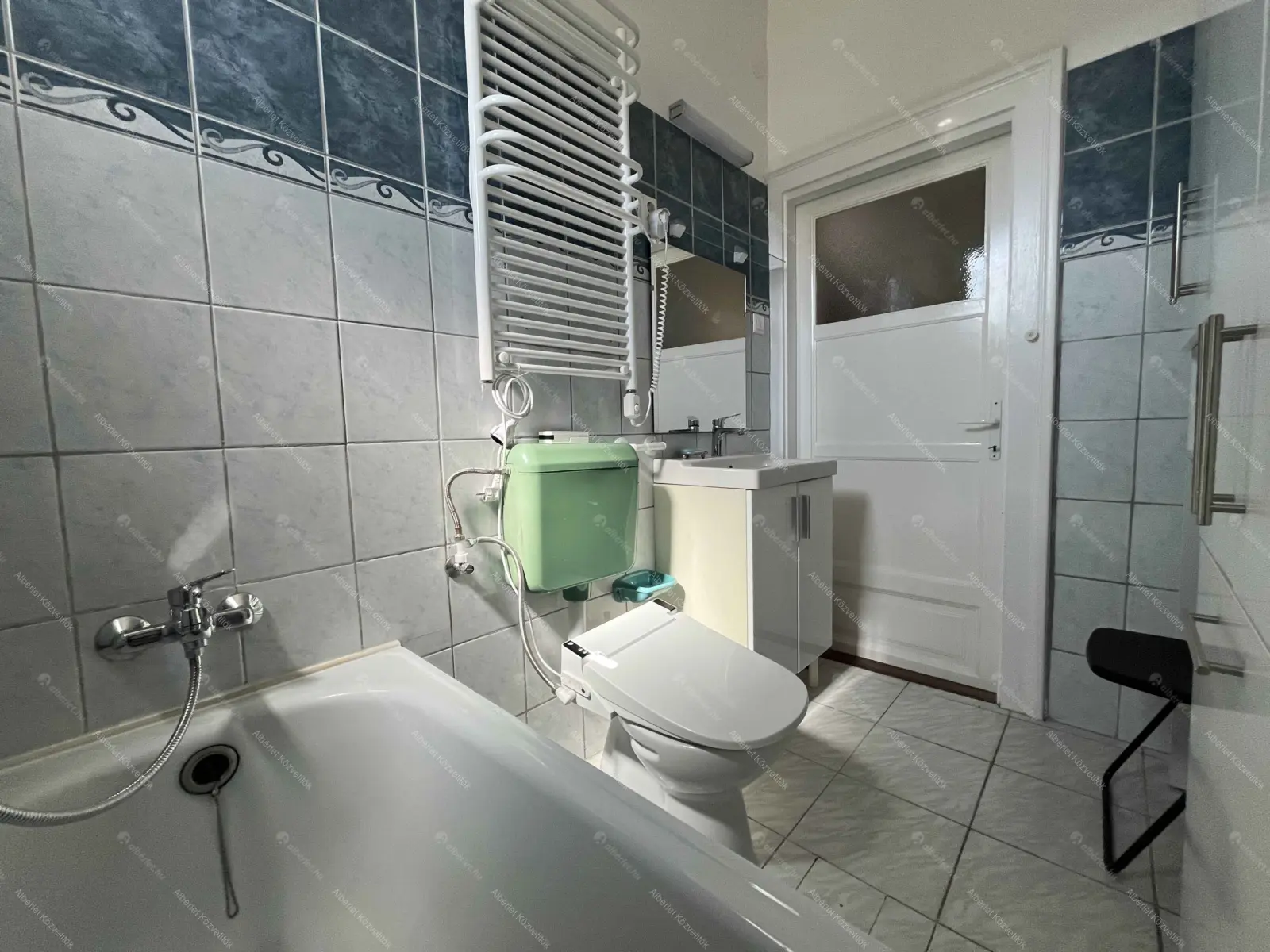 Kiadó albérlet 220000 Ft/hó áron: Budapest, XIV. kerület  Thököly út. Mérete: 45 nm, 2 szobás | Alberlet.hu - 6689453