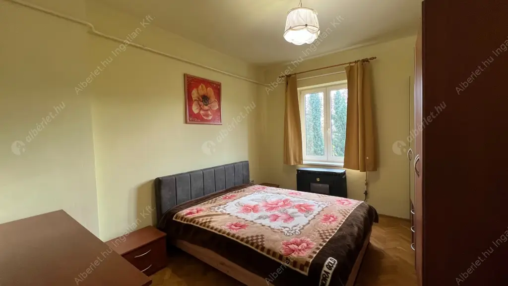 Kiadó albérlet 200000 Ft/hó áron: Budapest, XIV. kerület  Thököly út. Mérete: 52 nm, 2 szobás | Alberlet.hu - 6556580