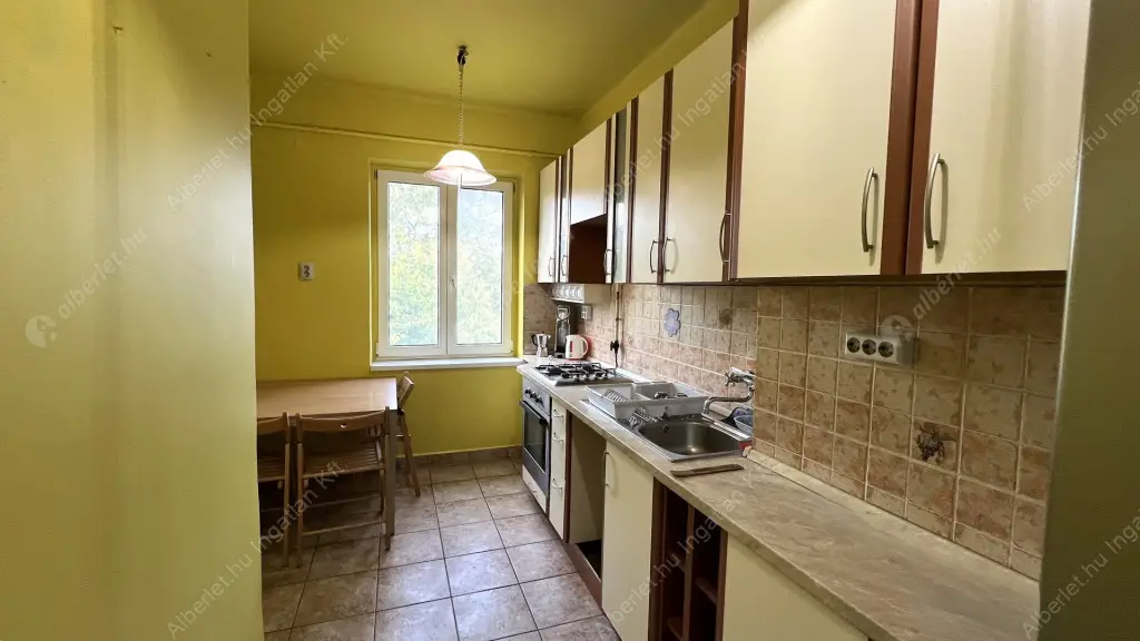 Kiadó albérlet 200000 Ft/hó áron: Budapest, XIV. kerület  Thököly út. Mérete: 52 nm, 2 szobás | Alberlet.hu - 6556584