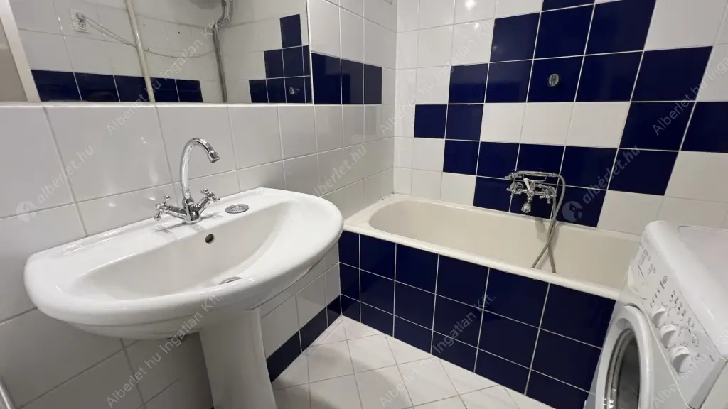 Kiadó albérlet 200000 Ft/hó áron: Budapest, XIV. kerület  Thököly út. Mérete: 52 nm, 2 szobás | Alberlet.hu - 6556585