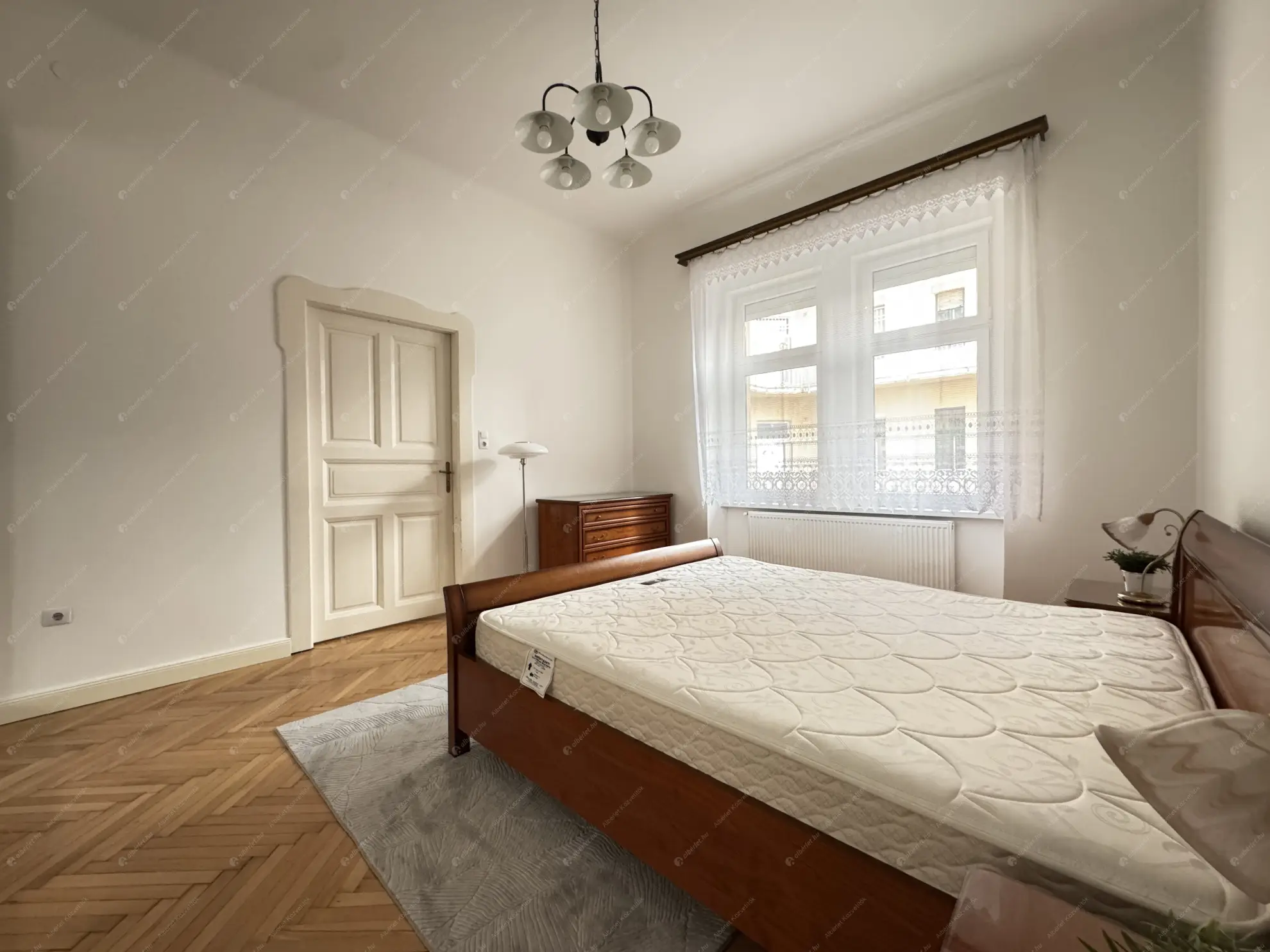 Kiadó albérlet 250000 Ft/hó áron: Budapest, XIV. kerület  Thököly út. Mérete: 73 nm, 2 szobás | Alberlet.hu - 6548800