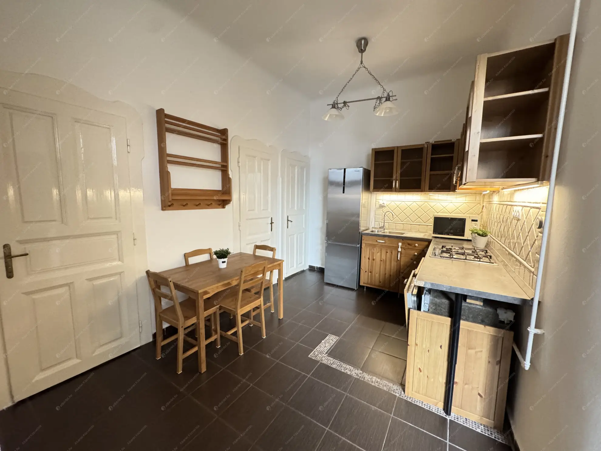 Kiadó albérlet 250000 Ft/hó áron: Budapest, XIV. kerület  Thököly út. Mérete: 73 nm, 2 szobás | Alberlet.hu - 6548807