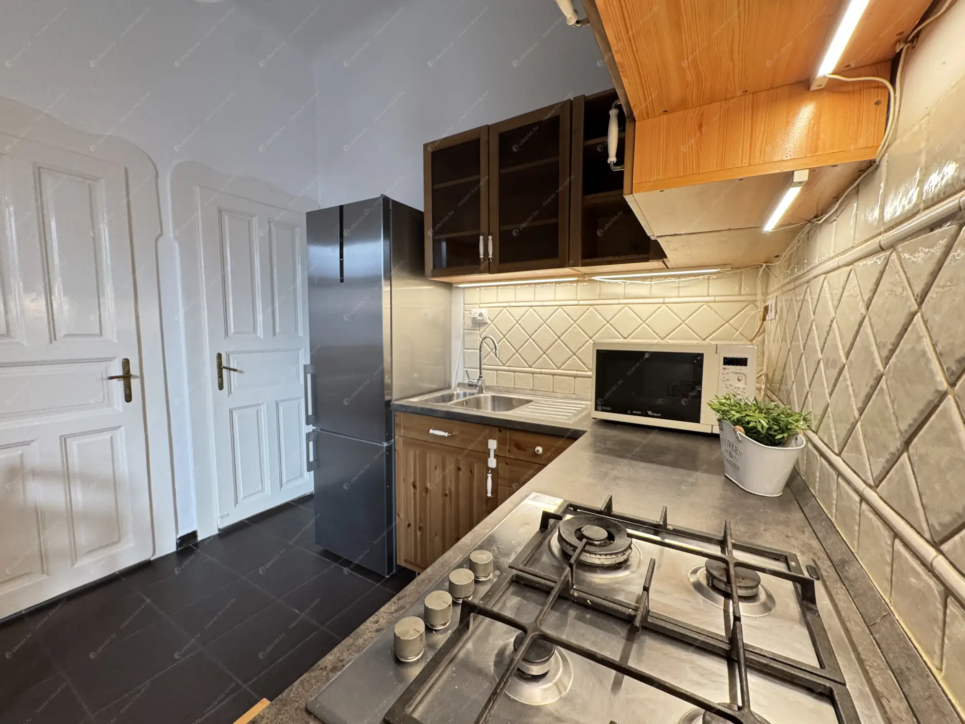 Kiadó albérlet 250000 Ft/hó áron: Budapest, XIV. kerület  Thököly út. Mérete: 73 nm, 2 szobás | Alberlet.hu - 6548812