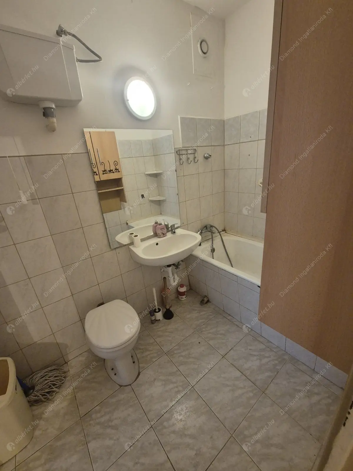 Kiadó albérlet 210000 Ft/hó áron: Budapest, XIV. kerület  Tihany utca. Mérete: 47 nm, 1 szobás | Alberlet.hu - 6550604