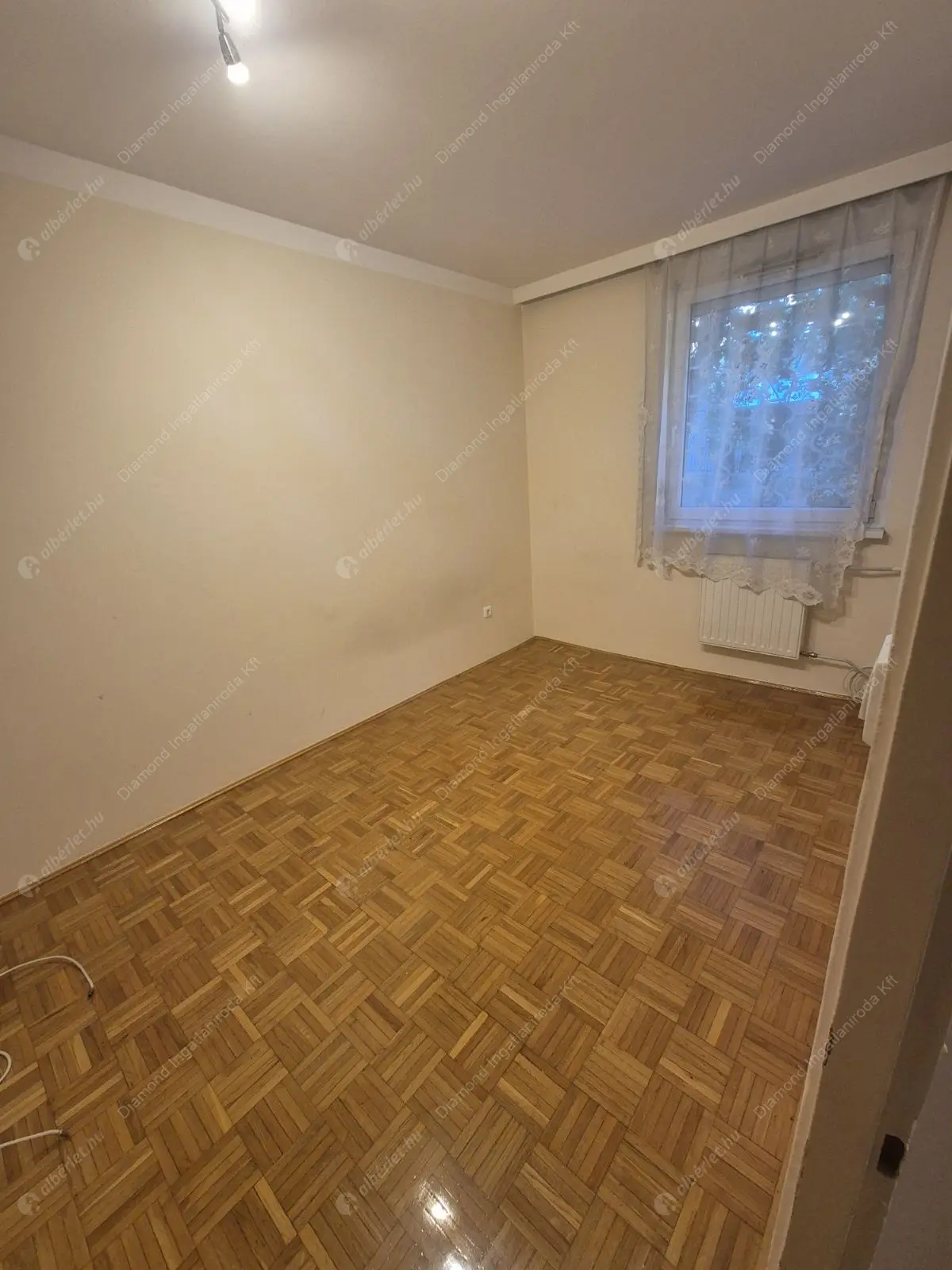 Kiadó albérlet 210000 Ft/hó áron: Budapest, XIV. kerület  Tihany utca. Mérete: 47 nm, 1 szobás | Alberlet.hu - 6550611