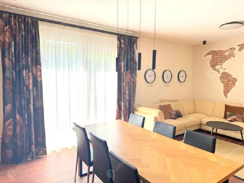 Kiadó albérlet 800000 Ft/hó áron: Budapest, XIV. kerület  Torontál utca. Mérete: 110 nm, 4 szobás | Alberlet.hu - 6563549