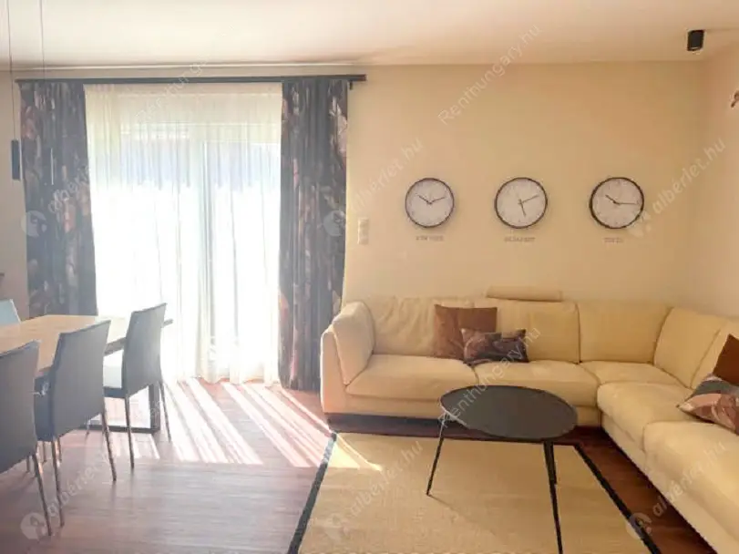 Kiadó albérlet 490000 Ft/hó áron: Budapest, XIV. kerület  Torontál utca. Mérete: 110 nm, 4 szobás | Alberlet.hu - 6628338