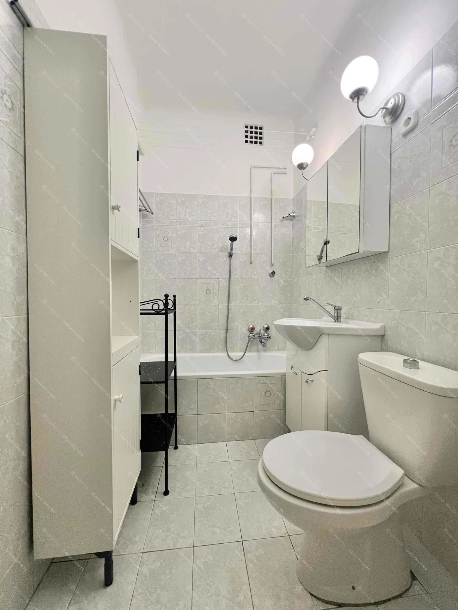 Kiadó albérlet 175000 Ft/hó áron: Budapest, XIV. kerület  Torontál utca. Mérete: 33 nm, 1 szobás | Alberlet.hu - 6691192