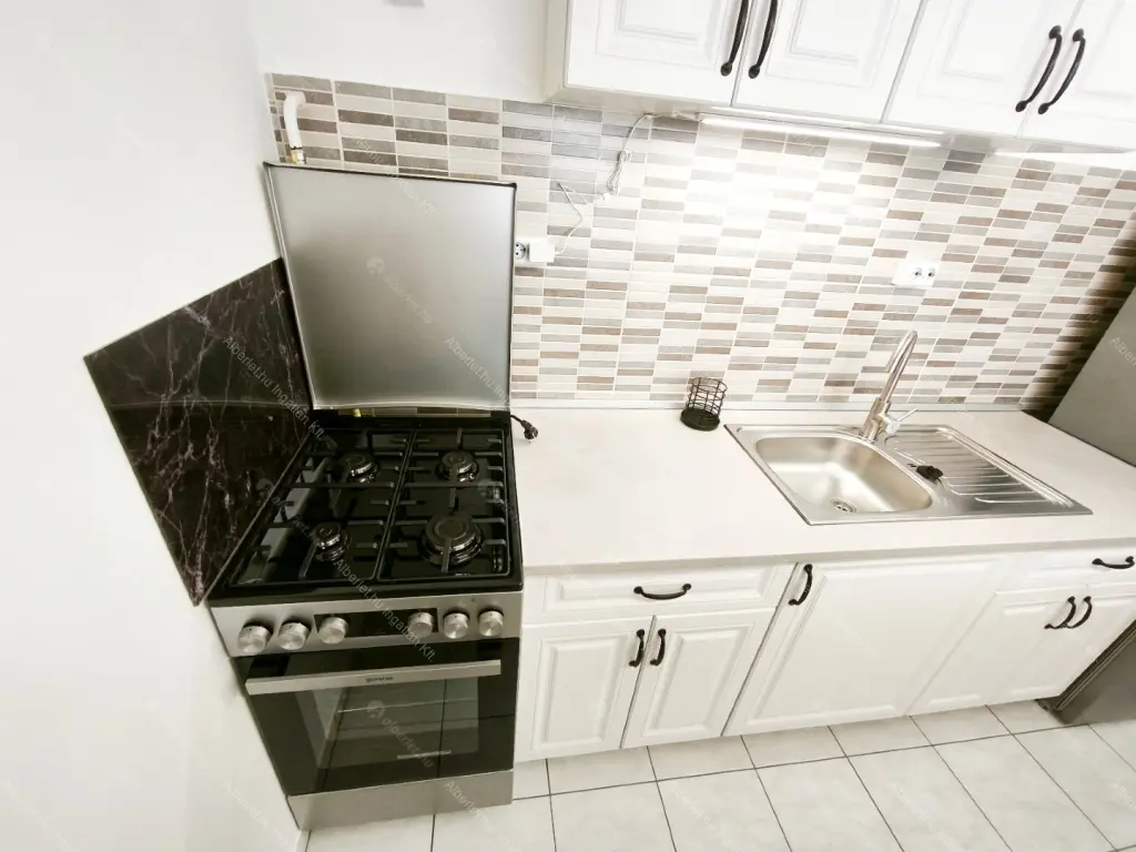 Kiadó albérlet 250000 Ft/hó áron: Budapest, XIV. kerület  Újváros park. Mérete: 46 nm, 2 szobás | Alberlet.hu - 6671691