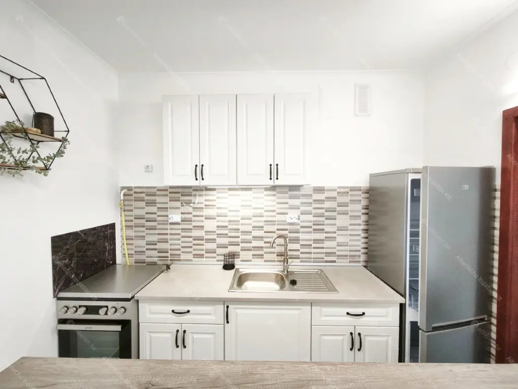 Kiadó albérlet 230000 Ft/hó áron: Budapest, XIV. kerület  Újváros park. Mérete: 46 nm, 2 szobás | Alberlet.hu - 6673499