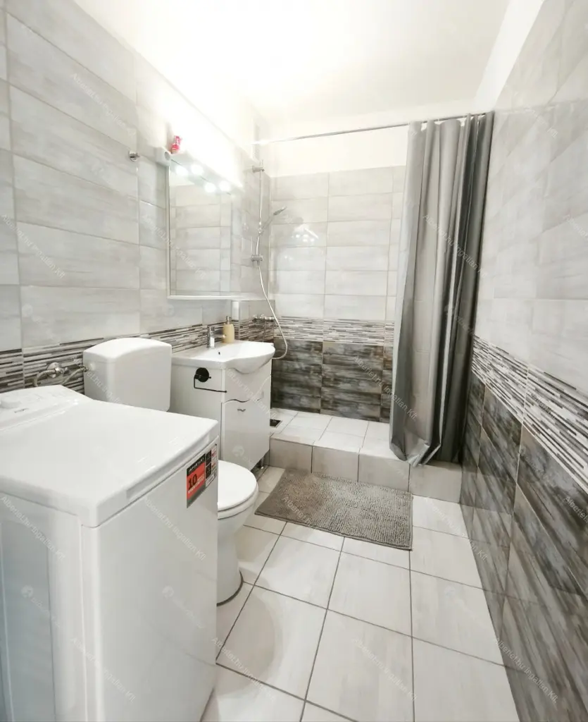 Kiadó albérlet 230000 Ft/hó áron: Budapest, XIV. kerület  Újváros park. Mérete: 46 nm, 2 szobás | Alberlet.hu - 6673520