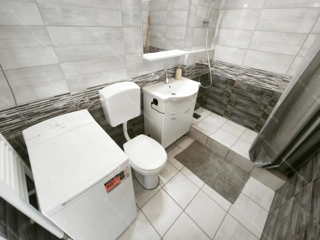 Kiadó albérlet 230000 Ft/hó áron: Budapest, XIV. kerület  Újváros park. Mérete: 46 nm, 2 szobás | Alberlet.hu - 6673521