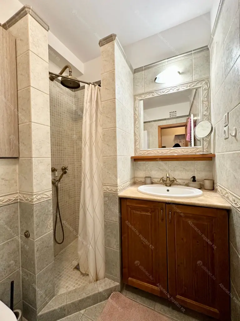 Kiadó albérlet 260000 Ft/hó áron: Budapest, XIV. kerület  Újvilág utca. Mérete: 41 nm, 1 szobás | Alberlet.hu - 6673656