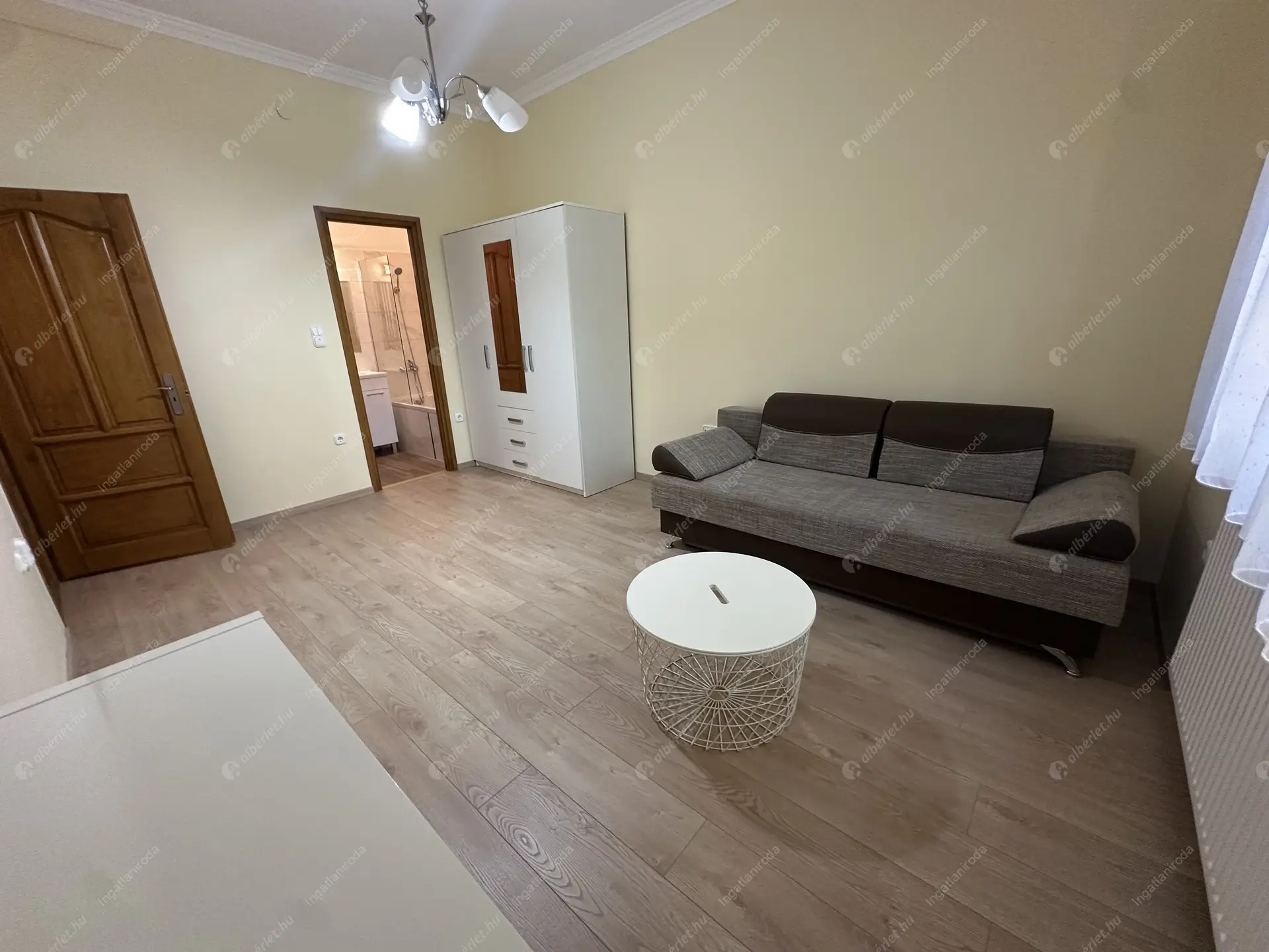 Kiadó albérlet 185000 Ft/hó áron: Budapest, XIV. kerület  Ungvár utca. Mérete: 28 nm, 1 szobás | Alberlet.hu - 6473668