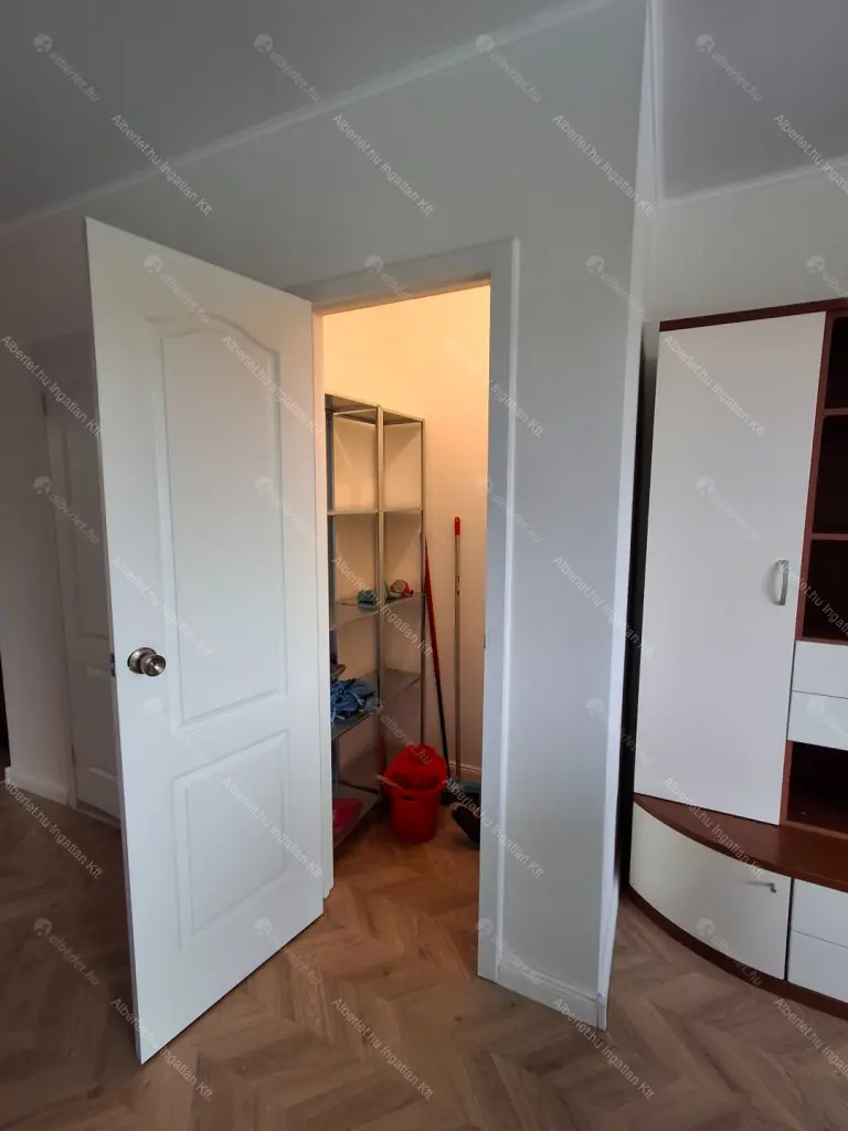 Kiadó albérlet 250000 Ft/hó áron: Budapest, XIV. kerület  Utász utca. Mérete: 62 nm, 2 szobás | Alberlet.hu - 6653940