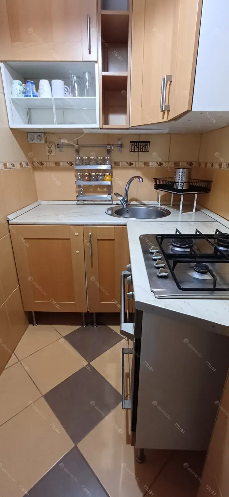 Kiadó albérlet 220000 Ft/hó áron: Budapest, XIV. kerület  Varsó utca. Mérete: 35 nm, 2 szobás | Alberlet.hu - 6681303