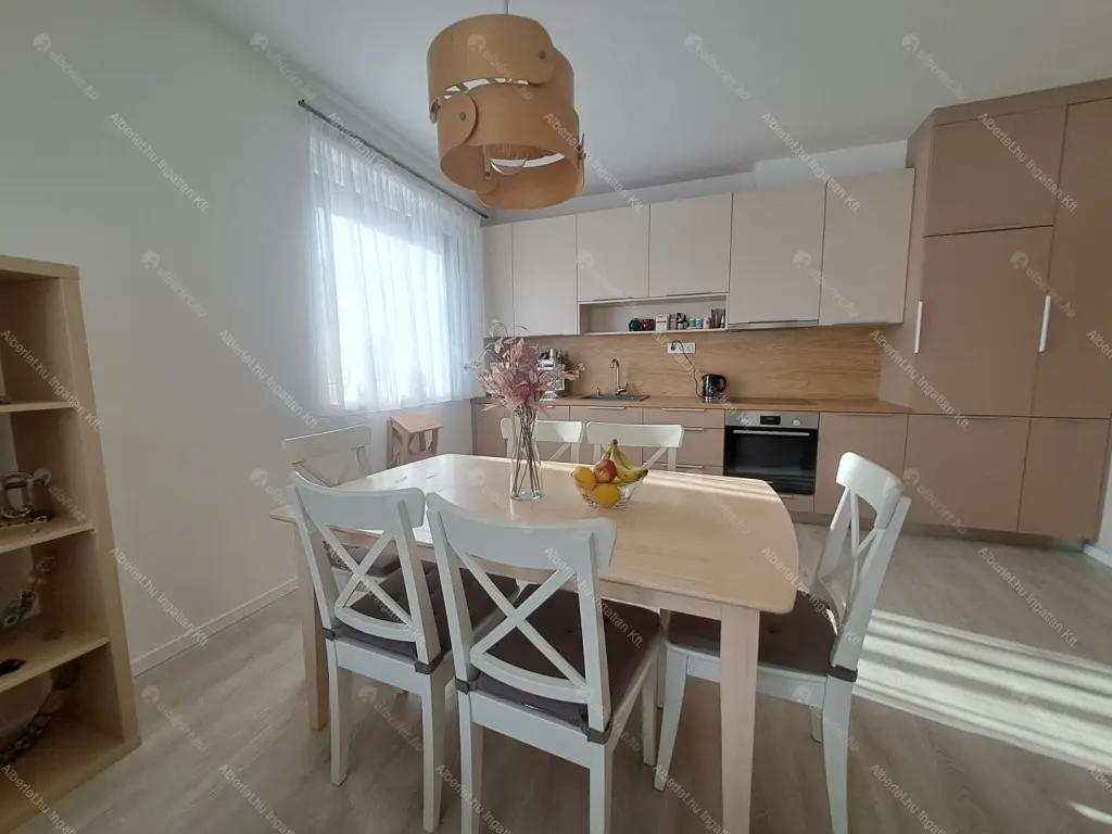 Kiadó albérlet 380000 Ft/hó áron: Budapest, XIV. kerület  Vezér utca. Mérete: 60 nm, 2 szobás | Alberlet.hu - 6649260