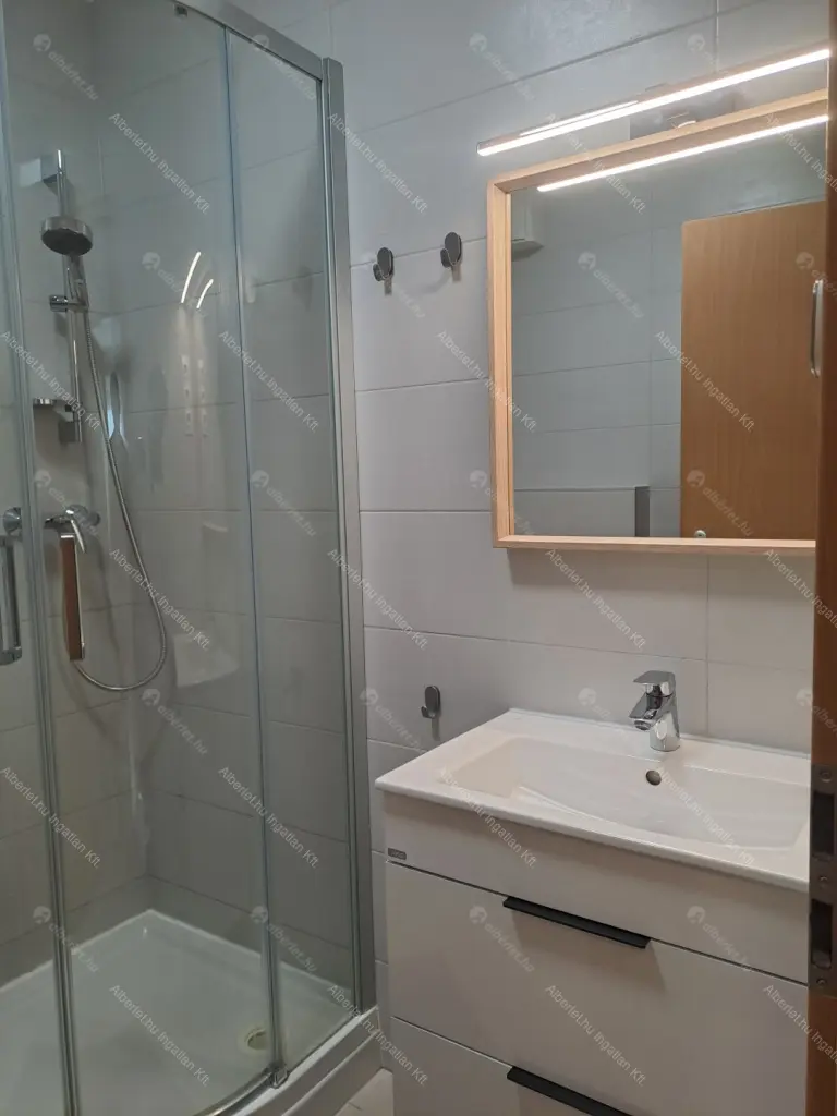 Kiadó albérlet 380000 Ft/hó áron: Budapest, XIV. kerület  Vezér utca. Mérete: 60 nm, 2 szobás | Alberlet.hu - 6649262