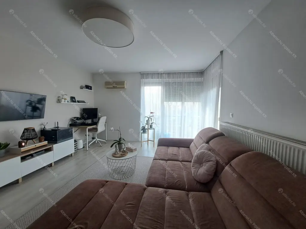 Kiadó albérlet 350000 Ft/hó áron: Budapest, XIV. kerület  Vezér utca. Mérete: 62 nm, 2 szobás | Alberlet.hu - 6667738