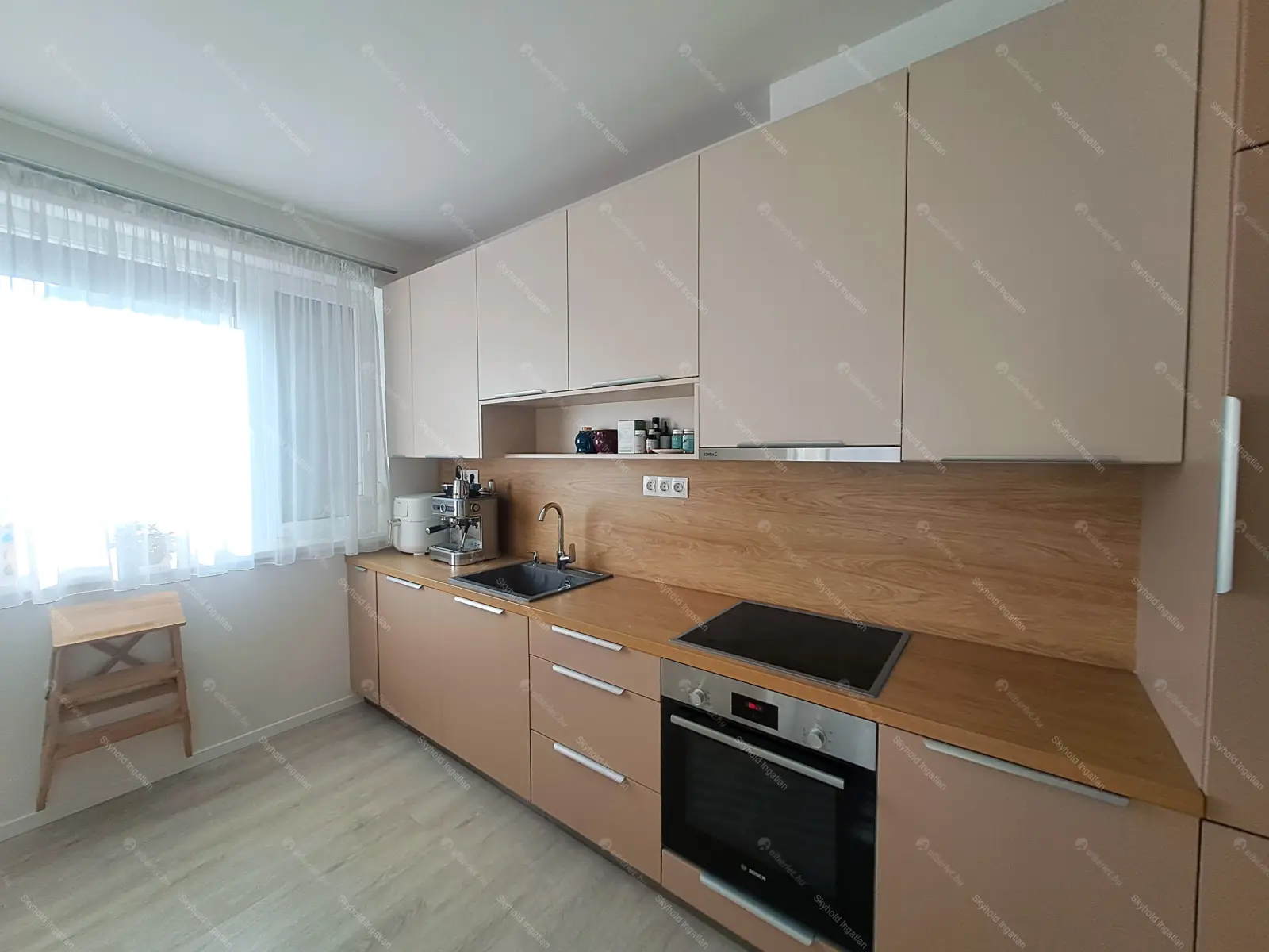 Kiadó albérlet 325000 Ft/hó áron: Budapest, XIV. kerület  Vezér utca. Mérete: 62 nm, 2 szobás | Alberlet.hu - 6676458