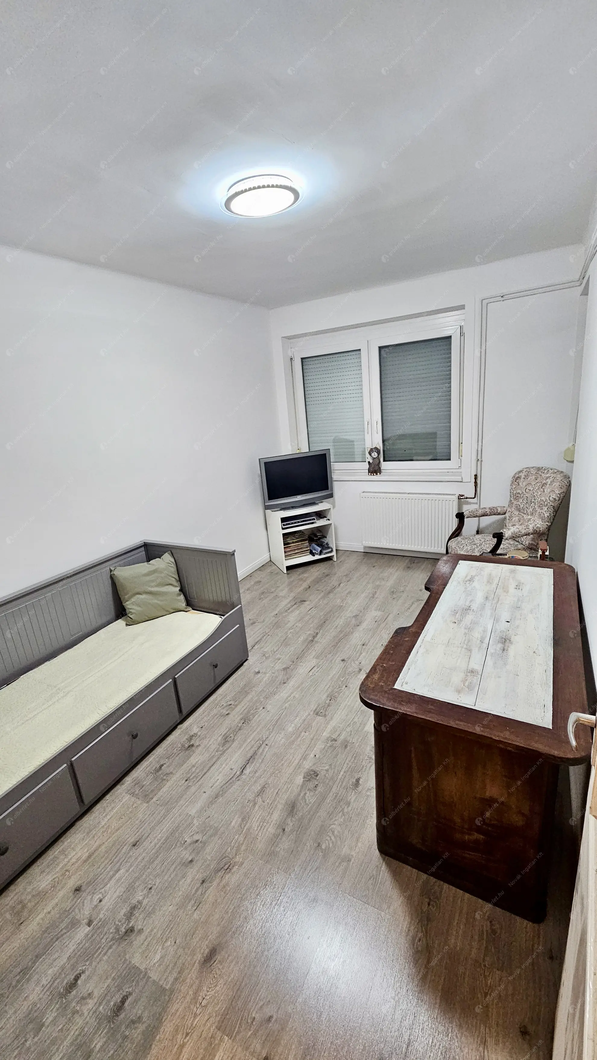 Kiadó albérlet 240000 Ft/hó áron: Budapest, XIV. kerület  Vezseny utca. Mérete: 49 nm, 2 szobás | Alberlet.hu - 6635975