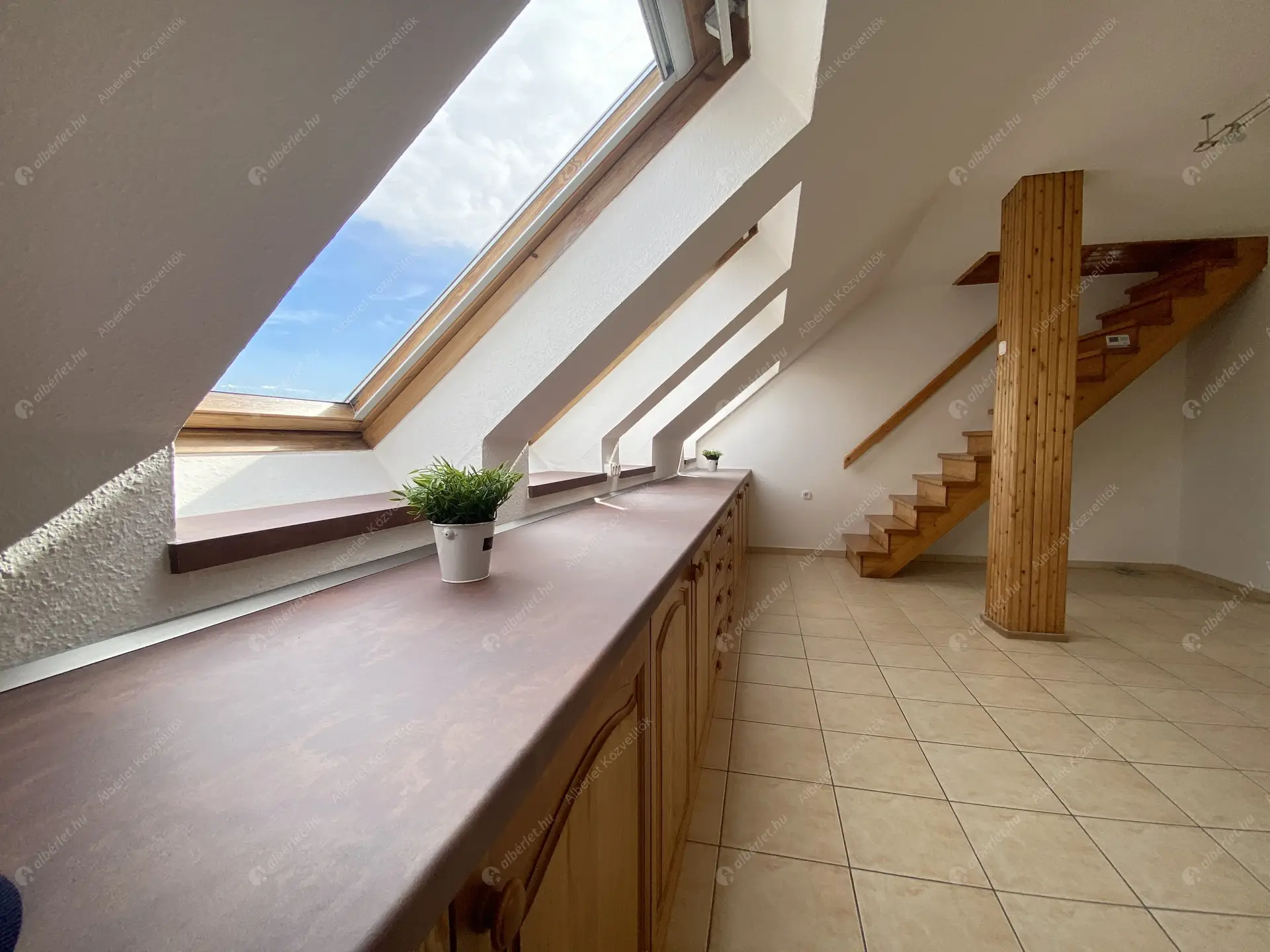 Kiadó albérlet 235000 Ft/hó áron: Budapest, XIV. kerület  Zalán utca. Mérete: 60 nm, 2 szobás | Alberlet.hu - 5932477